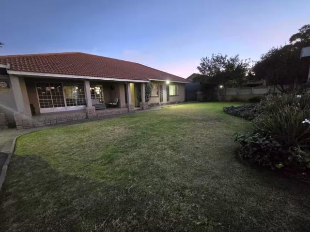 House for sale in Vanderbijlpark, Emfuleni Local Municipality
