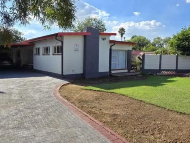 House for sale in Vanderbijlpark, Emfuleni Local Municipality