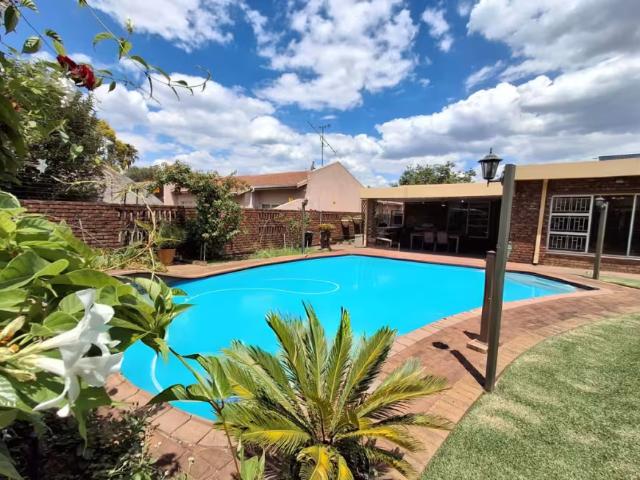 House for sale in Vanderbijlpark, Emfuleni Local Municipality