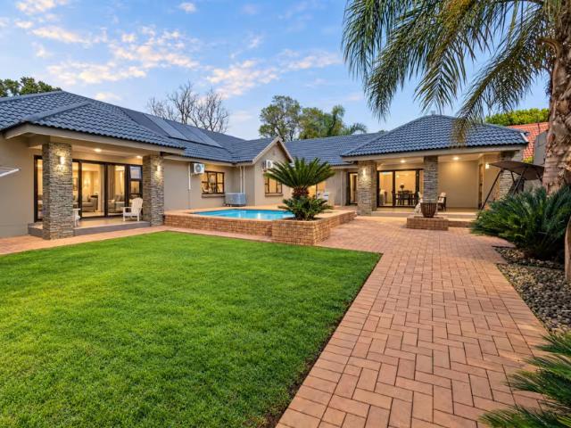 House for sale in Vanderbijlpark, Emfuleni Local Municipality