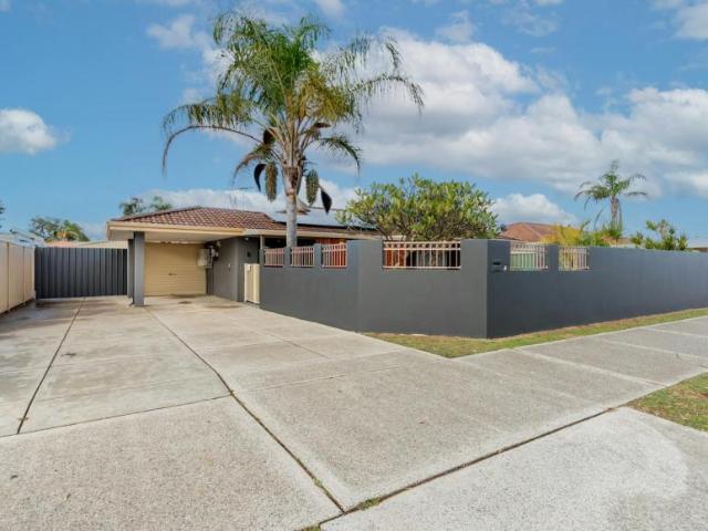 House for sale in Waikiki, City of Rockingham
