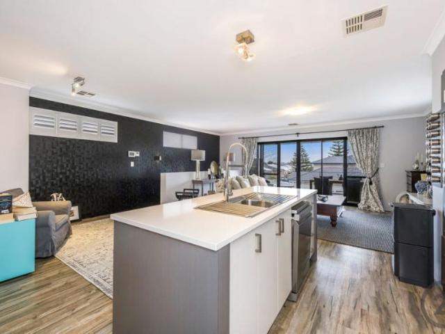 House for sale in Parklands, Western Australia