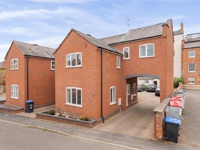 House for sale in North Warwickshire, Warwickshire