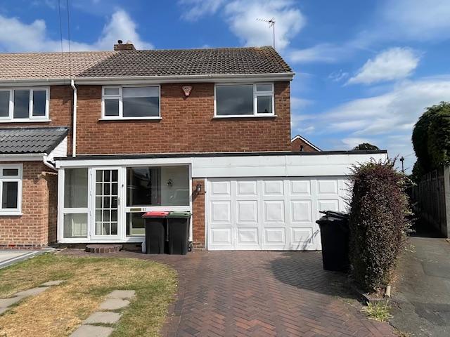 House for sale in Gun Hill, Warwickshire