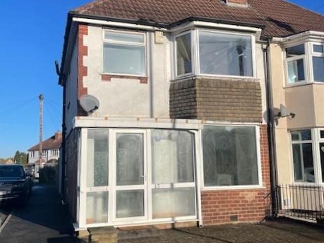 House for sale in Gun Hill, Warwickshire