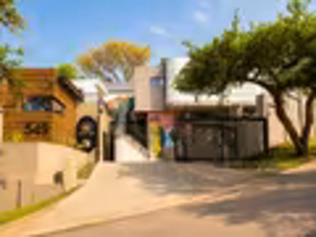 House for sale in Waterkloof, Gauteng