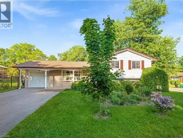 House for rent in Waterloo, Ontario