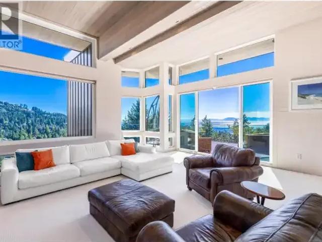 House for rent in West Vancouver, British Columbia
