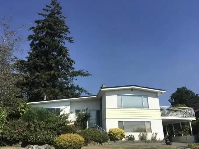House for rent in White Rock, British Columbia