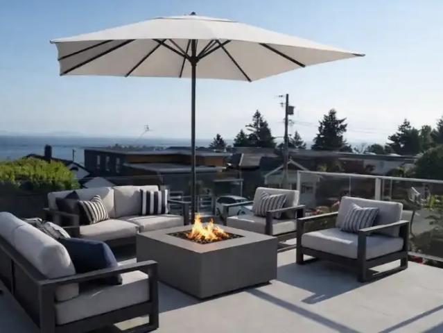 House for rent in White Rock, British Columbia