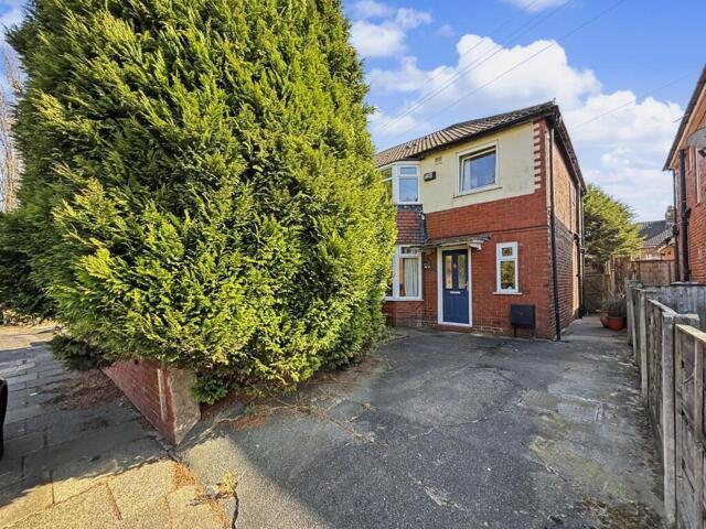 House for sale in Besses o' th' Barn, Bury