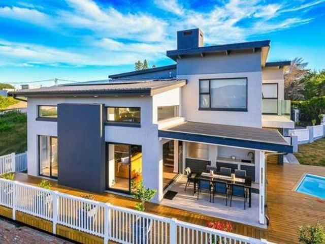 House for sale in Groot Brak Rivier, Western Cape