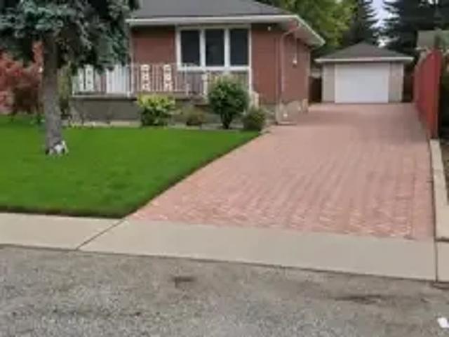 House for rent in Fontainebleau, Windsor