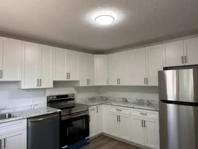 House for rent in East St. Paul, Manitoba