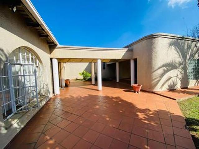 House for sale in Vosloorus, Gauteng
