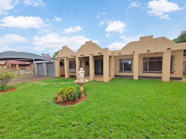 House for sale in Meyerton, Midvaal Local Municipality