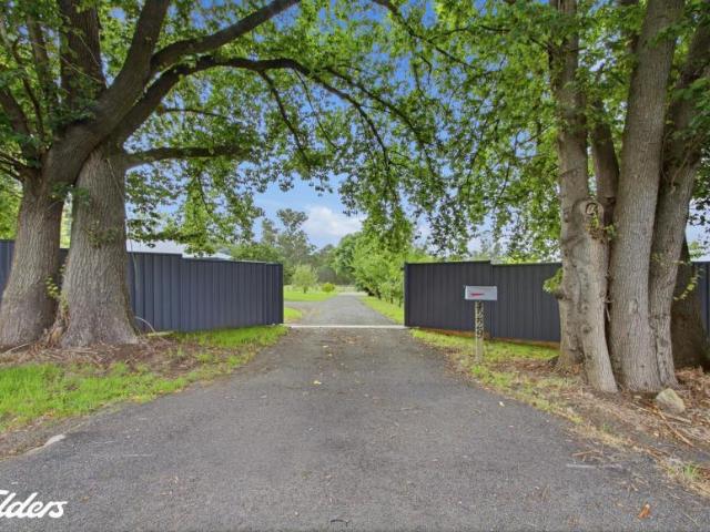 House for sale in Won Wron