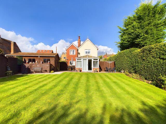 House for sale in Worcestershire