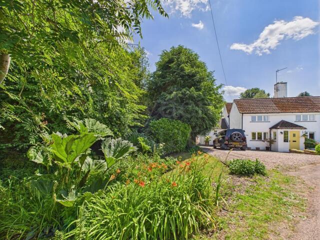 House for sale in Worcestershire
