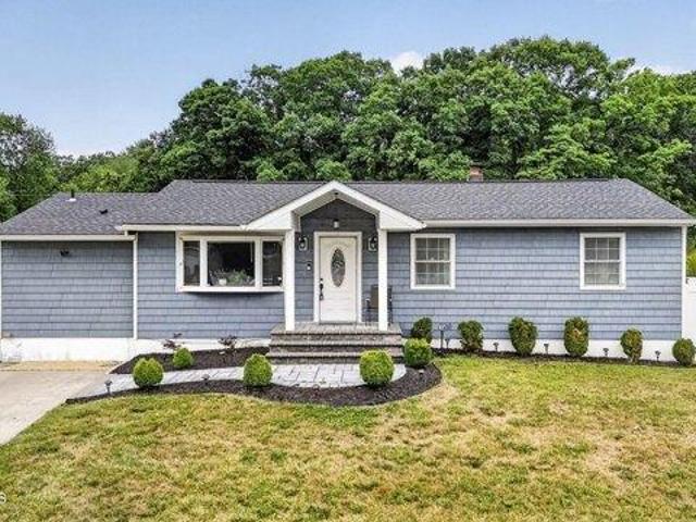 House for sale in Monmouth, New Jersey