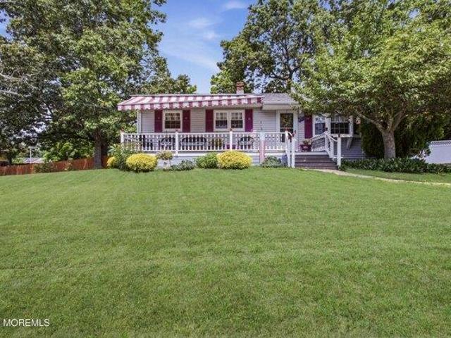 House for sale in Monmouth, New Jersey