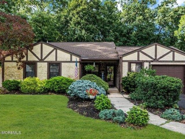 House for sale in Tanglewood, Howell Township