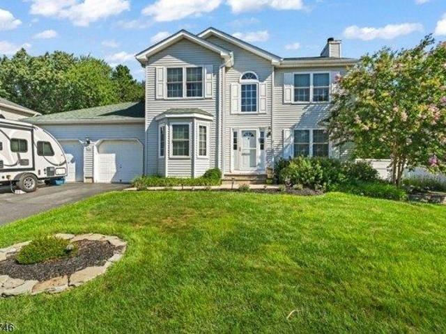 House for sale in Salem Hill, Howell Township