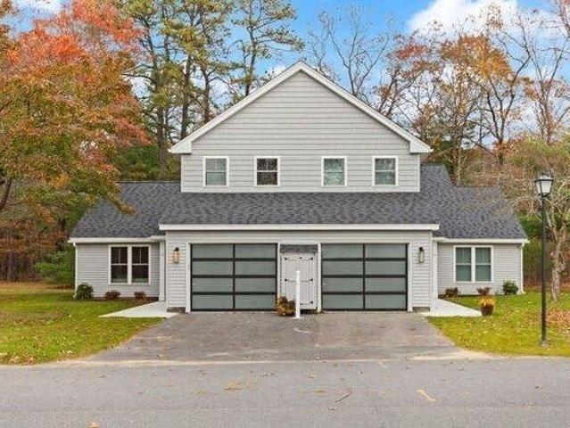 Condo for sale in Hudson, Massachusetts