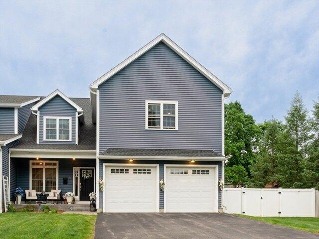 Condo for sale in Hudson, Massachusetts