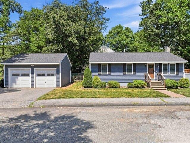 House for sale in Hudson, Massachusetts