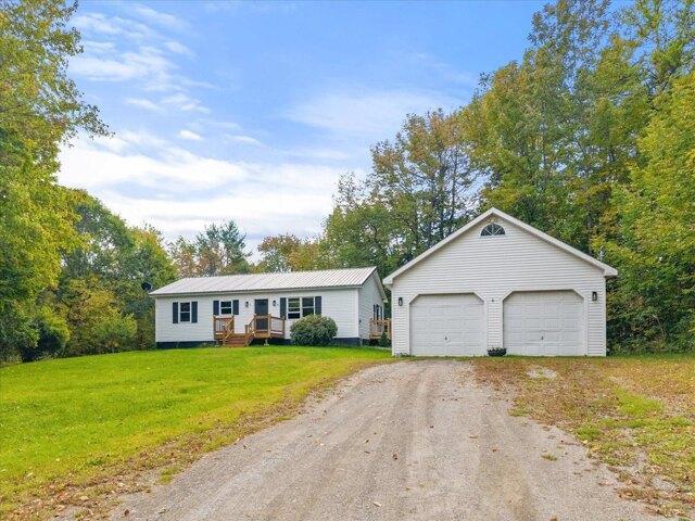 House for sale in Hudson, Penobscot County
