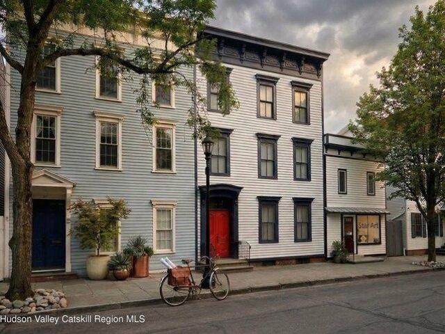 House for sale in Hudson, New York