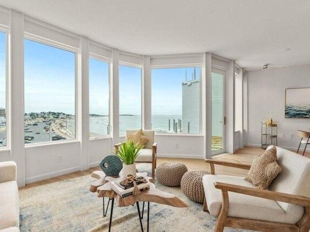 Condo for sale in Hull, Massachusetts