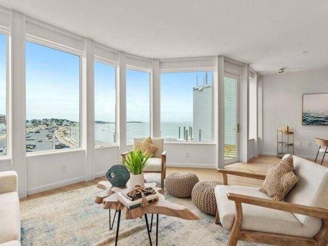 Condo for sale in Hull, Massachusetts