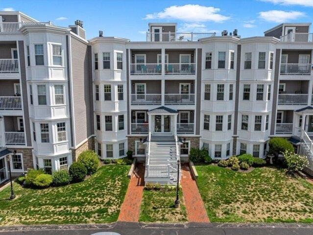 Condo for sale in Nantasket Beach, Hull