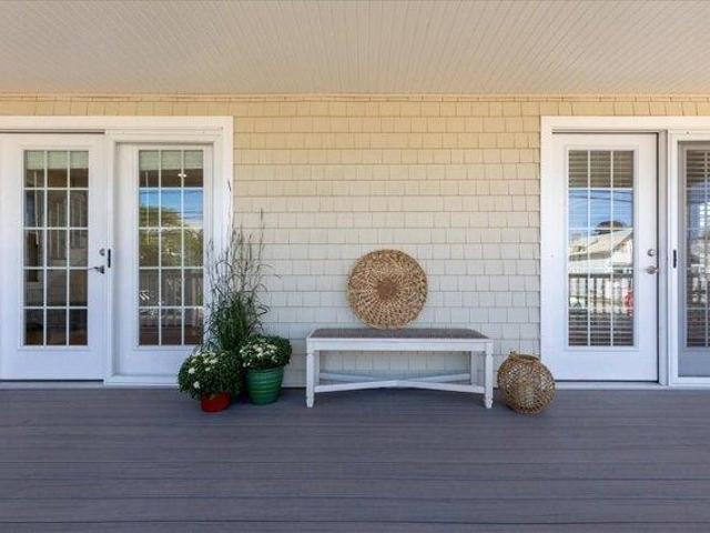 House for sale in Nantasket Beach, Hull