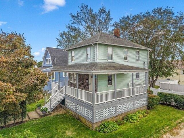 House for sale in Nantasket Beach, Hull