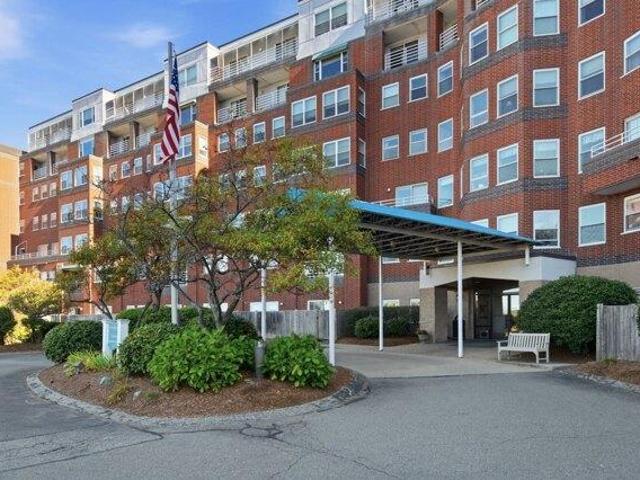 Condo for sale in Nantasket Beach, Hull
