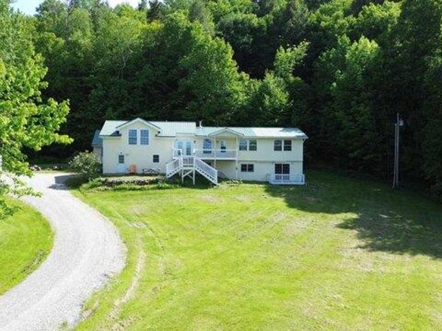 House for sale in Huntington, Vermont