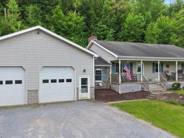 House for sale in Huntington, Vermont