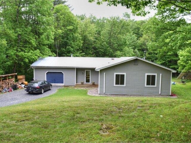 House for sale in Hinesburg, Vermont