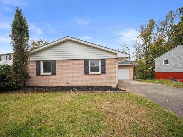 House for sale in Huntington, West Virginia