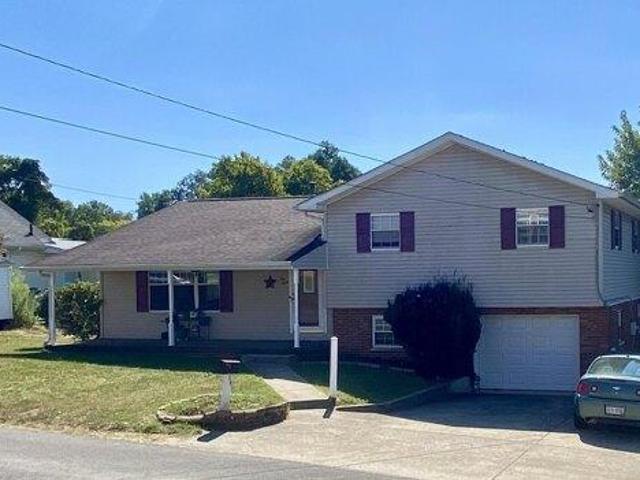 House for sale in Huntington, West Virginia