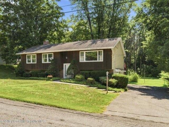 House for sale in Hurley, New York