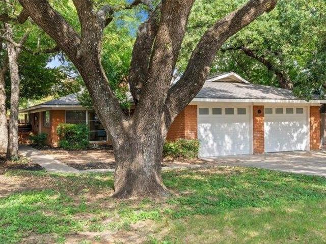 House for sale in Hurst, Texas