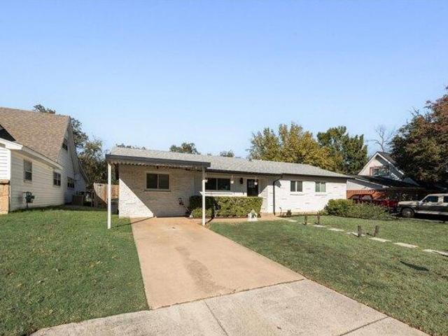 House for sale in Hurst, Texas