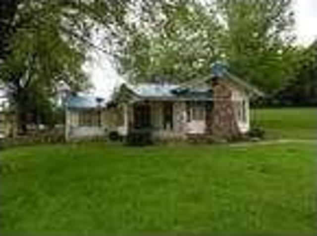 House for rent in Cassville