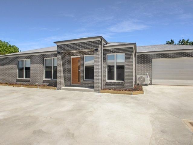 Apartment for sale in Alma, Victoria