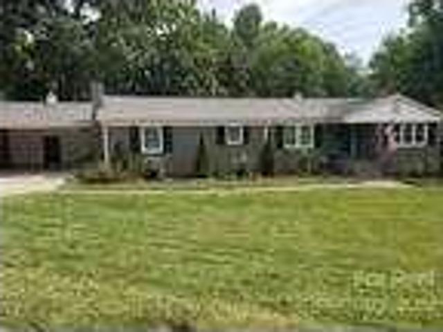 House for rent in Charlotte, Iowa