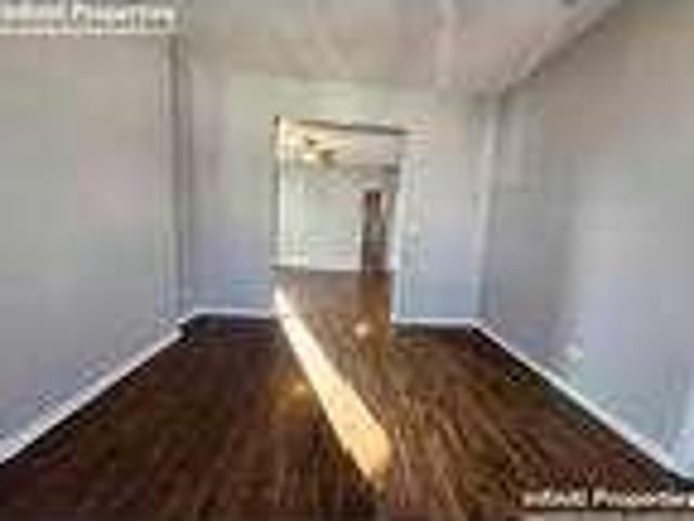 House for rent in Chicago, Cook County